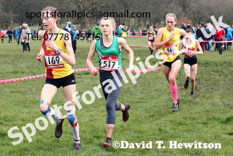 Intermediate girls, 2020 New Balance English Schools Champs., Sefton Park, Liverpool. Photo: David T. Hewitson/Sports for All Pics
